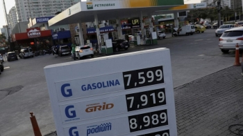 Petrobras chưa có hướng dẫn của chính phủ về chính sách giá cả