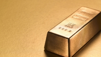 Mỹ cấm nhập khẩu vàng của Nga