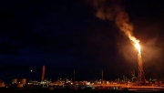 Nhà máy lọc dầu lớn thứ hai của Venezuela ngừng sản xuất
