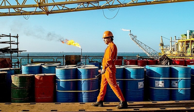 Sản lượng dầu của Iran tăng 16% bất chấp lệnh trừng phạt của Mỹ