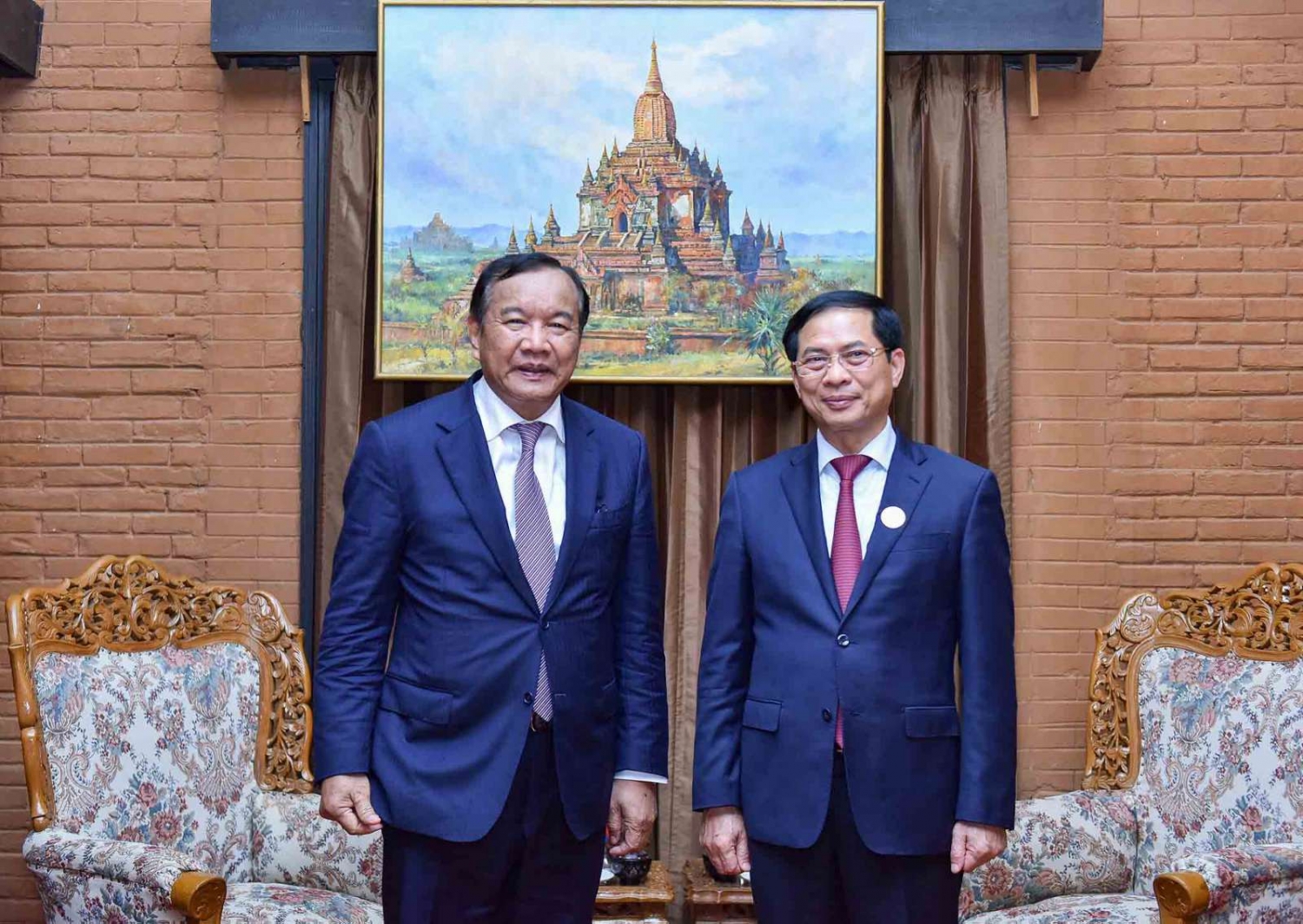 Hoạt động song phương của Bộ trưởng Bùi Thanh Sơn tại Hội nghị Bộ trưởng Ngoại giao Hợp tác Mekong - Lan Thương lần thứ 7