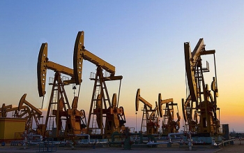 FED nâng lãi suất sớm làm cản đà tăng của giá dầu