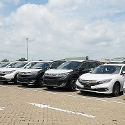Nửa đầu tháng 9, gần 8.000 ô tô nhập khẩu về Việt Nam