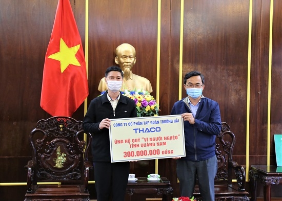 THACO ủng hộ Tết THACO ủng hộ Tết