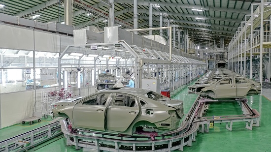 THACO: Tăng cường sản xuất, bàn giao xe cho khách hàng trước Tết Nguyên đán THACO: Tăng cường sản xuất, bàn giao xe cho khách hàng trước Tết Nguyên đán