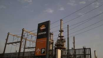 Peru cho phép khởi động tạm thời nhà máy lọc dầu Repsol sau sự cố dầu tràn