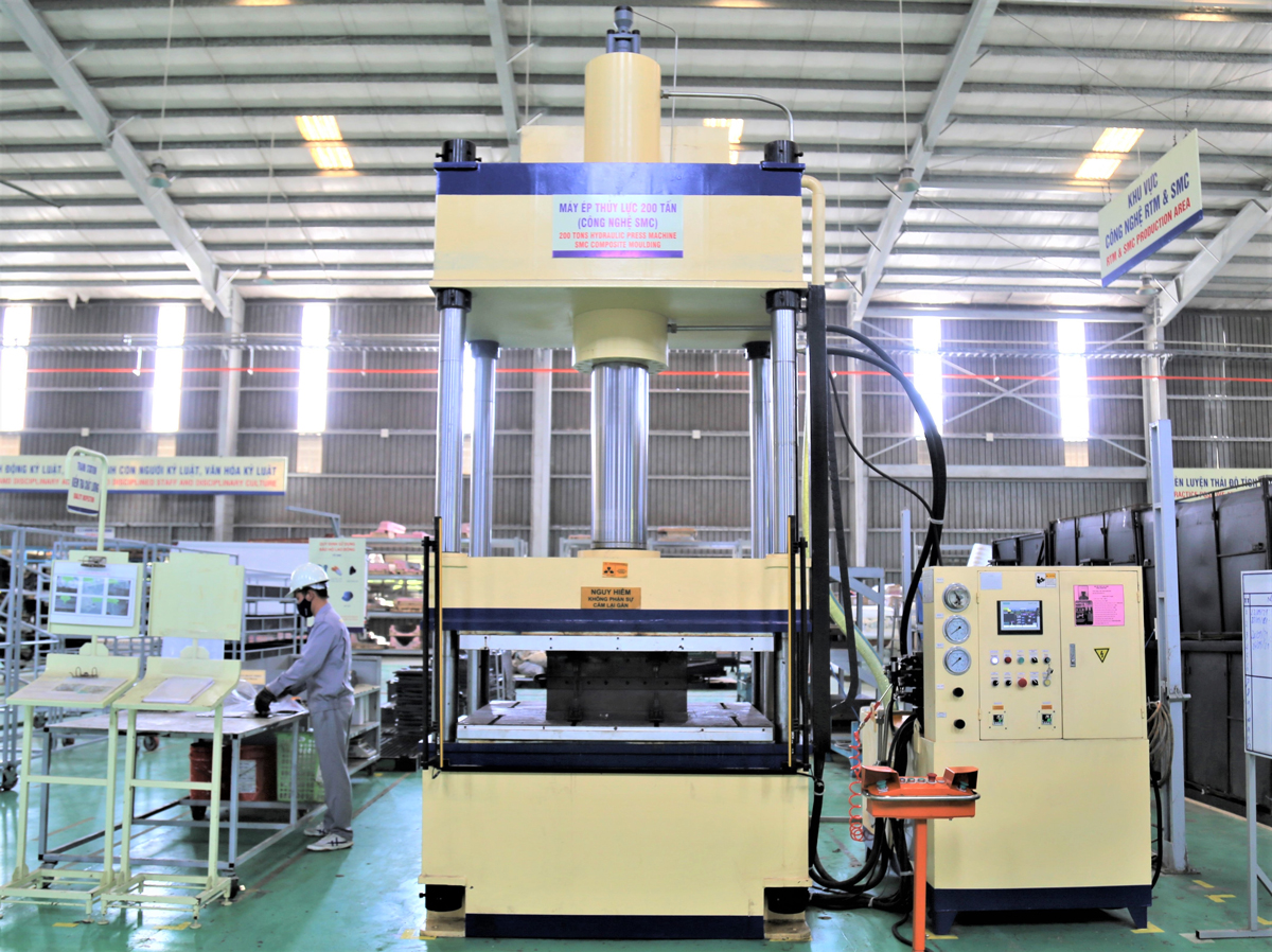 Nhà máy linh kiện Composite THACO cung ứng đa dạng các sản phẩm ngoài ngành ô tô