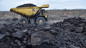 Indonesia: Adaro xuất khẩu than sang châu Âu trước lệnh trừng phạt của Nga