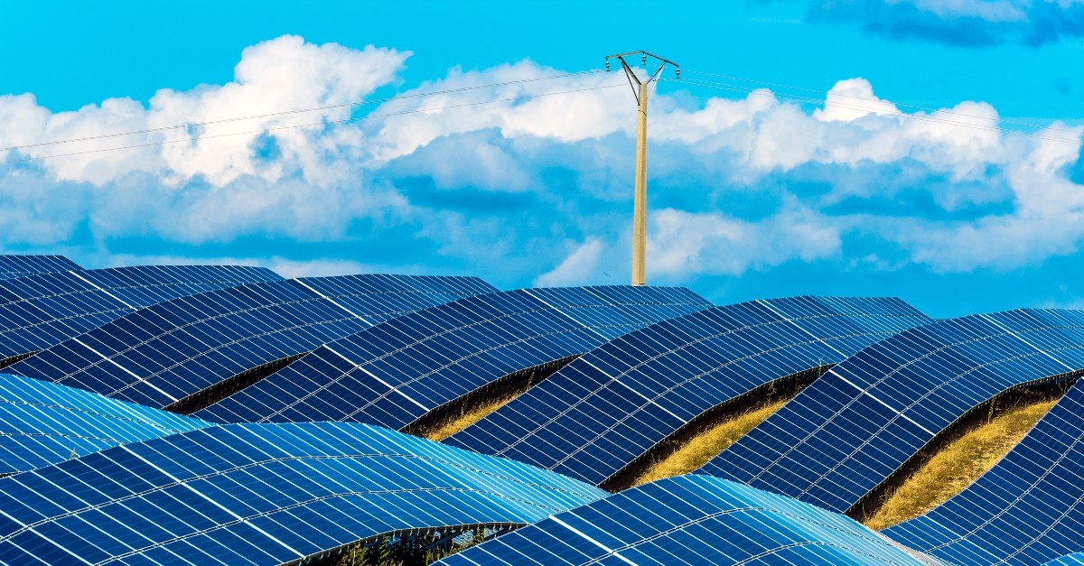 TotalEnergies hợp tác với Engie nhằm phát triển năng lượng tái tạo