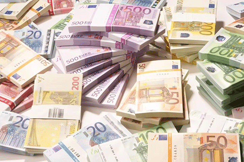Tỷ giá ngoại tệ hôm nay 10/7: Đồng Euro gần như về “ngang giá” với đồng bạc xanh
