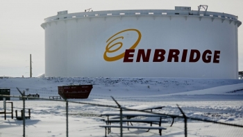 Canada bác bỏ kế hoạch của Enbridge