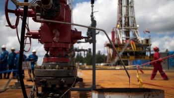 Giải pháp giúp ngành dầu khí Venezuela thoát tình trạng mắc kẹt