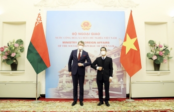 Việt Nam coi trọng và mong muốn phát triển quan hệ hữu nghị truyền thống và hợp tác nhiều mặt với Belarus