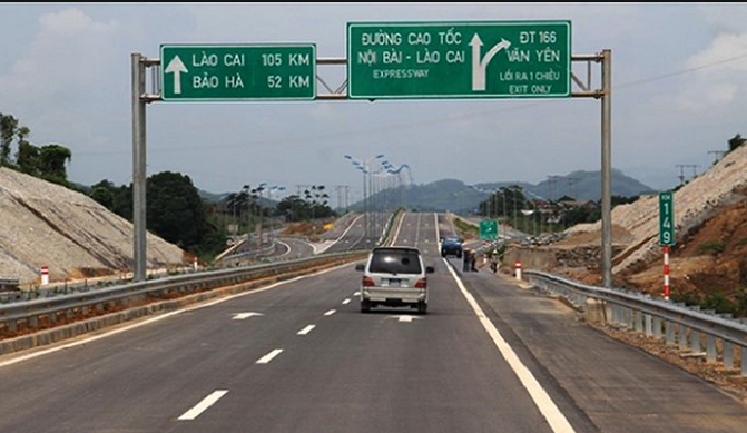Xem xét, điều chỉnh Dự án đường nối cao tốc Nội Bài - Lào Cai đến Sa Pa