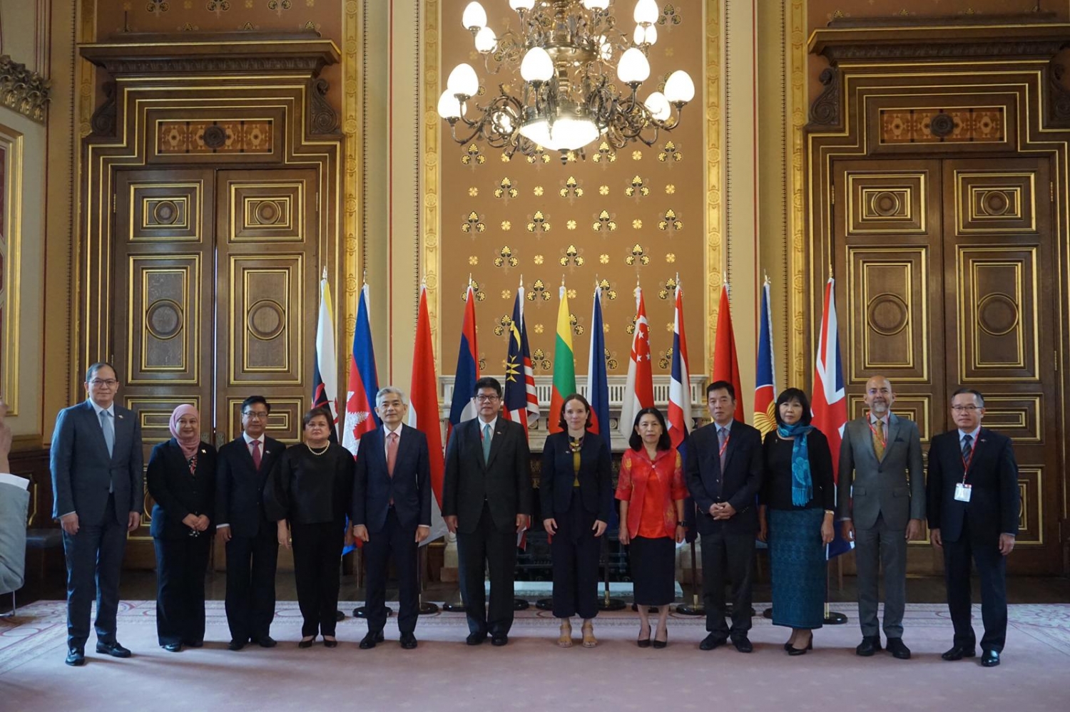 Họp Quan chức cao cấp (SOM) ASEAN-Anh lần thứ nhất