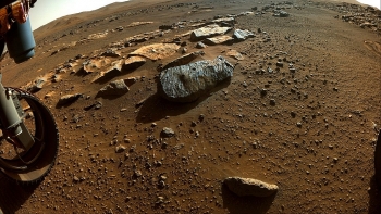 Hai mẫu đá sao Hỏa của NASA tiết lộ từng tiếp xúc với nước thời gian dài