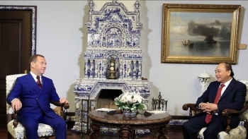 Chủ tịch nước Nguyễn Xuân Phúc hội kiến Phó Chủ tịch Hội đồng An ninh Nga Dmitry Medvedev