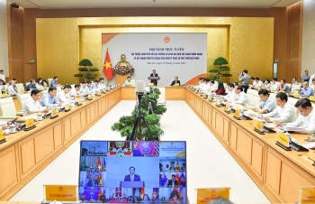 Thủ tướng chủ trì hội nghị trực tuyến với các Trưởng cơ quan đại diện Việt Nam ở nước ngoài