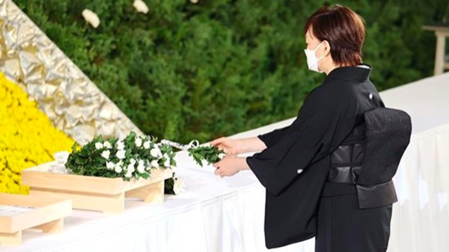 Chủ tịch nước thăm hỏi, chia buồn với phu nhân cố Thủ tướng Abe Shinzo