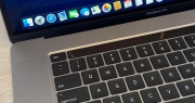 Apple sẽ trang bị thêm tính năng đặc biệt cho MacBook?
