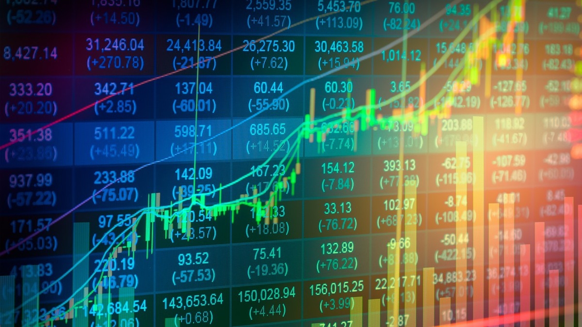 Tin nhanh Thị trường chứng khoán ngày 26/3: VN Index vượt qua “bão lớn”