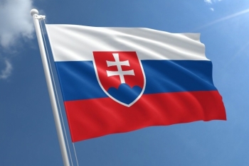 Tin Bộ Ngoại giao: Điện mừng Quốc khánh Cộng hòa Slovakia