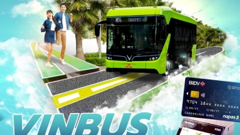 Dễ dàng mua vé buýt điện Thủ đô bằng thẻ BIDV NAPAS