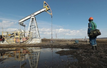 Dầu Urals của Nga “vượt mặt” dầu Brent, tăng lên hơn 88 USD / thùng