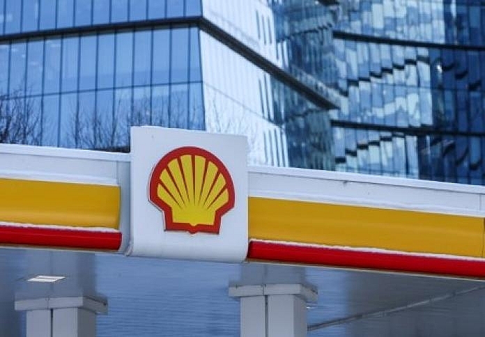Lukoil mua lại các doanh nghiệp dầu nhờn và bán lẻ của Shell tại Nga