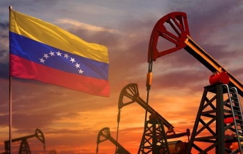 Chính quyền Biden nới lỏng lệnh trừng phạt dầu mỏ với Venezuela để mở đường cho Chevron