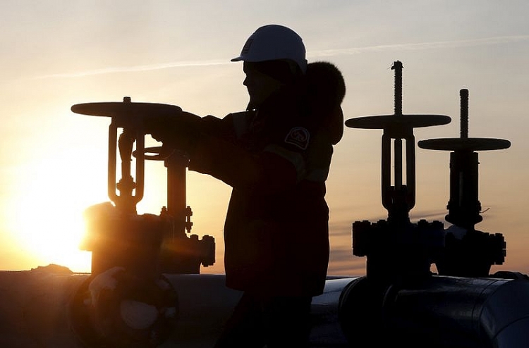 Tồn kho dầu thô của Mỹ tăng 4,8 triệu thùng
