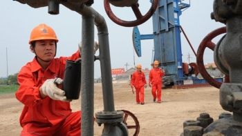 Sản lượng dầu thô của Trung Quốc tăng 4% trong 6 tháng đầu năm