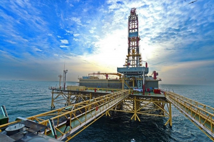 Giá dầu của Azerbaijan quay đầu giảm
