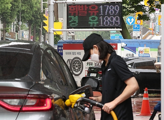Giá xăng dầu giảm tuần thứ tư liên tiếp tại Hàn Quốc