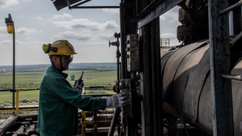 Nga nối lại nguồn cung cấp dầu cho EU