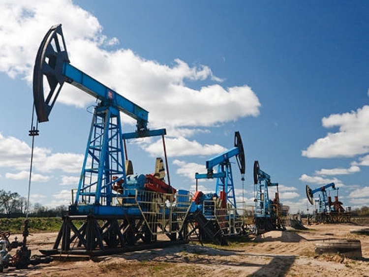 Giá dầu của Azerbaijan tiếp tục tăng