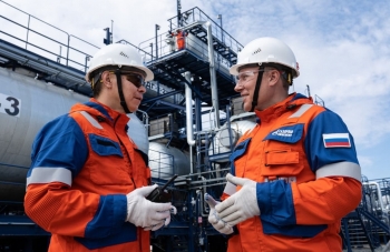 Lukoil và Gazprom Neft thành lập liên doanh phát triển cụm dầu khí quan trọng ở Nga