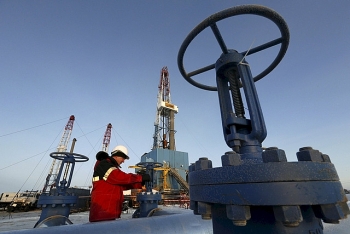 Các nước OPEC+ tăng sản lượng dầu vượt chỉ tiêu trong thỏa thuận