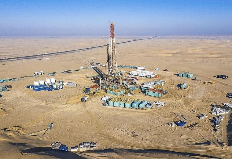 Thương vụ cuối tuần: PTTEP mua 25% cổ phần trong mỏ khí đốt của UAE