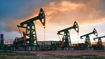 Ngân hàng Saxo dự kiến giá dầu vẫn sẽ duy trì ở mức 75 USD / thùng trước thềm năm mới