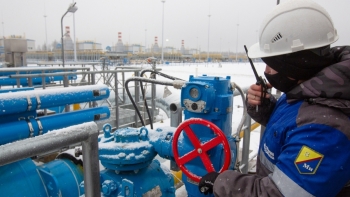 Naftogaz yêu cầu Ủy ban châu Âu bắt Gazprom phải tăng lượng khí đốt khổng lồ đến biên giới Ukraine-Nga