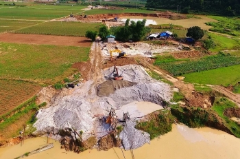 Quản lý, khai thác tài nguyên cát ở Điện Biên: Hoàn thiện chính sách, tăng cường kiểm tra