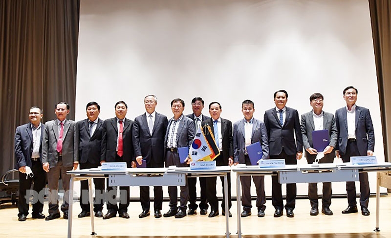 Đoàn công tác tỉnh Bến Tre thăm và làm việc tại Hàn Quốc