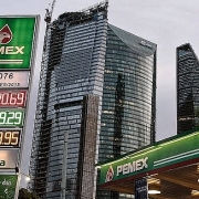 Chi trợ cấp nhiên liệu của Mexico gấp đôi doanh thu xuất khẩu dầu